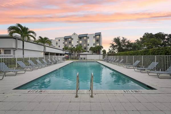 $1,550 / 1br - 510ft2 - ¡510 pies cuadrados de 1 dormitorio / 1 baño! ¡Nuestras hermosas vistas no te decepcionarán! (West Palm Beach)63825138735617120