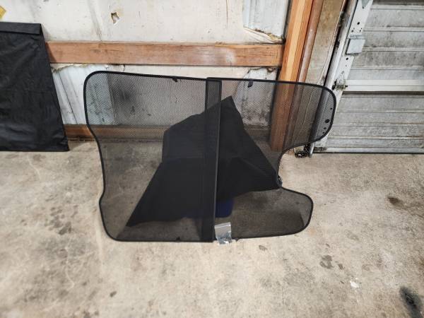 Jaguar moon roof sunblind shade 1