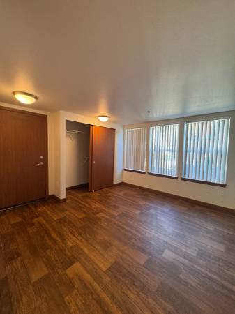 $1,477 / 337ft2 - Vive más. Paga menos. ¡Alquila hoy! (¡6 SEMANAS GRATIS de alquiler!) C108 (SeaTac)63786780221187123