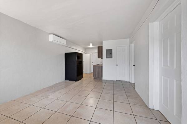$1700.00 / 2br - 950ft2 - 2BR / 1BA – Ubicación privilegiada + Patio privado + Lavadora y secadora!64001849062017124