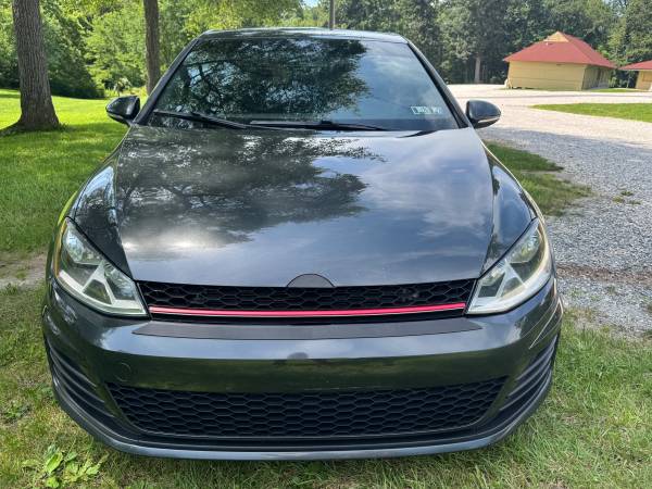 2015 Volkswagen GTI - $9,99563435736446723121