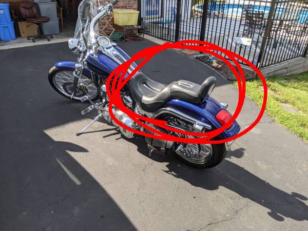 Softail deuce screaming eagle seat 1