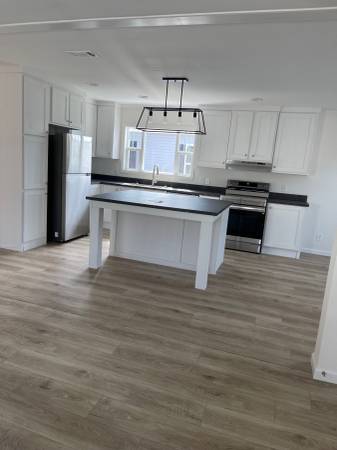 $2,150 / 3br - 1456ft2 - Charming 3-Bedroom, 2-Bath Home – Move-In Ready! (55 and OLDER) (Sandhill Shores)63799984897537121