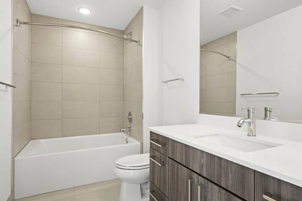 $3,322 / 2br - Lujo de 2 dormitorios y 2 baños en South Loop (South Loop)63960012965506124