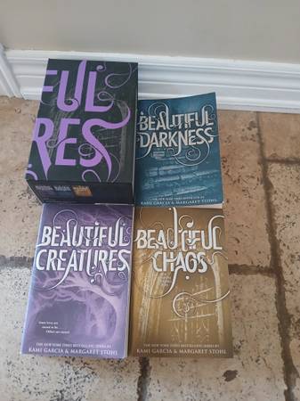 Beautiful Creatures- 3 book boxed set by  Kami Garcia/M Stohl 1