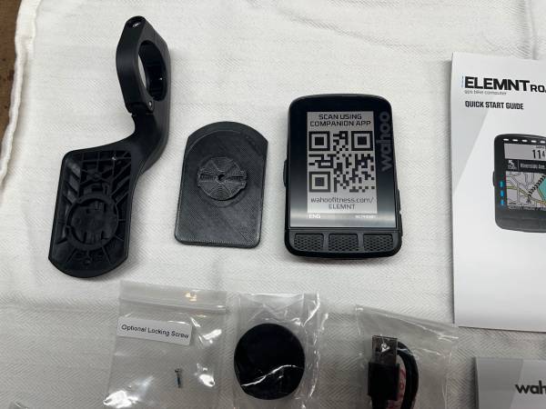 Wahoo Element Roam Model: WFCC4 - bicycle parts - by owner