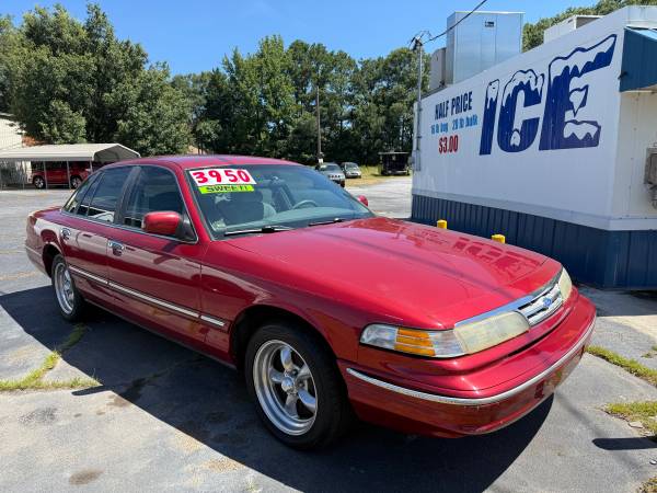 1997 Ford Crown Victoria LX - $3.950 (Loganville)63620170503427120