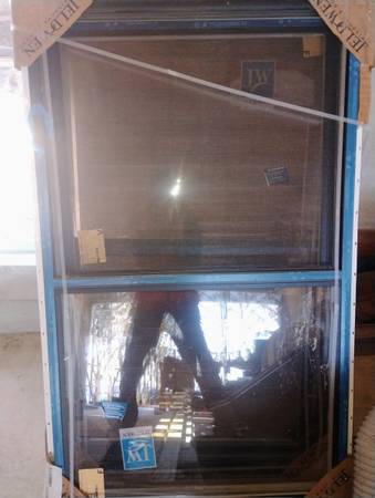 Aluminum sliding single hung tinted windows 1