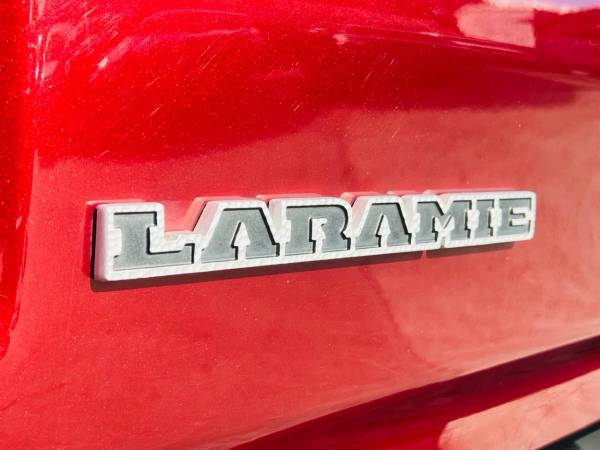 2021 RAM 1500 LARAMIE 4x4 - Photo 9