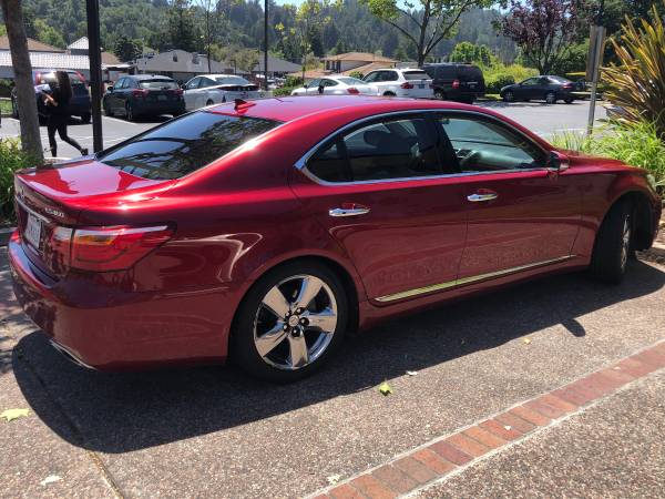 Lexus LS 460 2012 - Mejor año - Pocos kilómetros, 87 mil - Lujo asequible - $17.600 (los gatos)63470587026947123