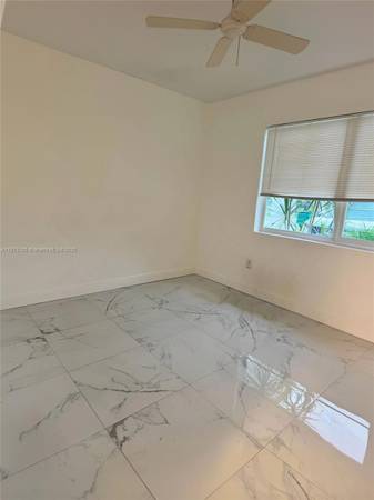 $3,400 / 3br - Beautiful 3BR/2BA Single Family- NO HOA & FAST APPROVAL! (Miami Gardens)64002016334466123