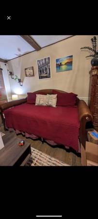 Twin Day Bed 1