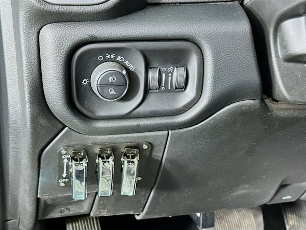 2020 RAM Laramie Crew Cab - Photo 11