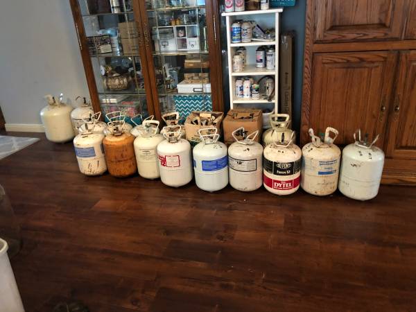 **Wanted** refrigerant freon r-11 r-12 r-500 r12 freon 12 - $12345 1