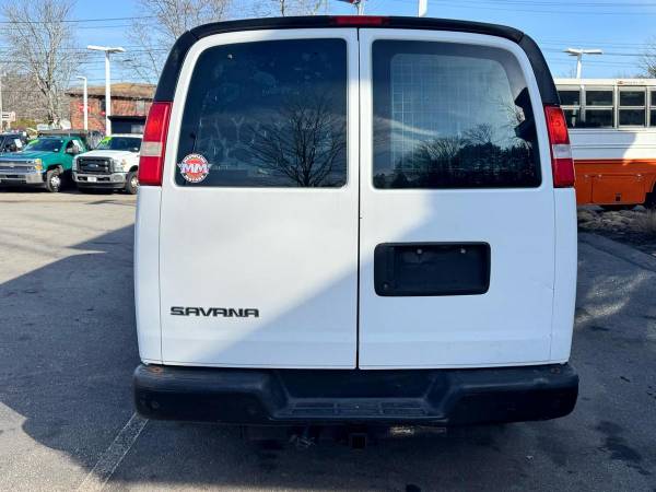2013 GMC Savana - Photo 7