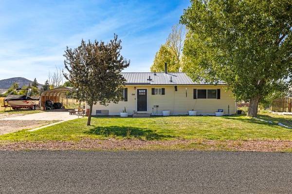 $369,900 / 4br - 1629ft2 - 246 S 475 E - 4 beds/2.5 bath **Price reduced** (Enterprise)63932586264835120