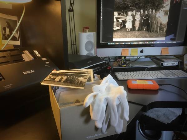 Photo/Slide Bulk Scanning, Restoration, Archiving Services 1