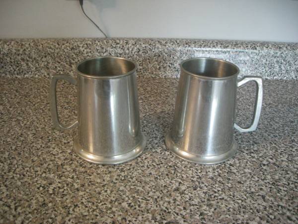 towle Silversimths pewter & glass bottom tankards 1