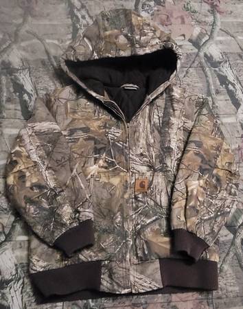 Youth Carhartt hunting jacket 1