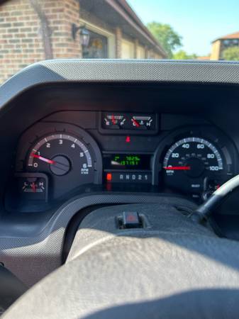 2012 Ford E 250 - $5,200 (Palos Hills)63618869687553124