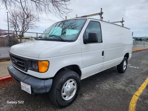 2005 Ford E350 Super Duty