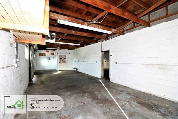 $1,100 / 1530ft2 - 2526-2524 Favretto, Redding. Great Location for your Business. (Redding)63972527918722124
