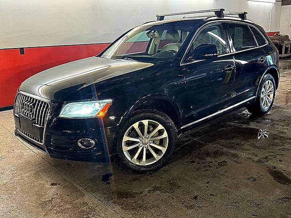 2015 Audi Q5 PREMIUM PLUS 77k miles absolutely clean AWD SLEEK 1