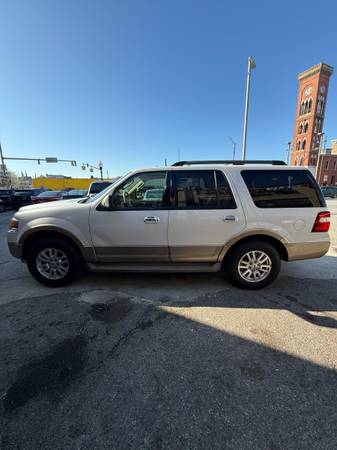 2012 Ford Expedition XLT 4X4 ~MARYLAND INSPECTED~ - $5,975 (Baltimore)63471870998657124