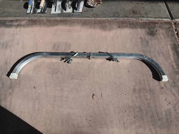 Extension Ladder Stabilizer 1