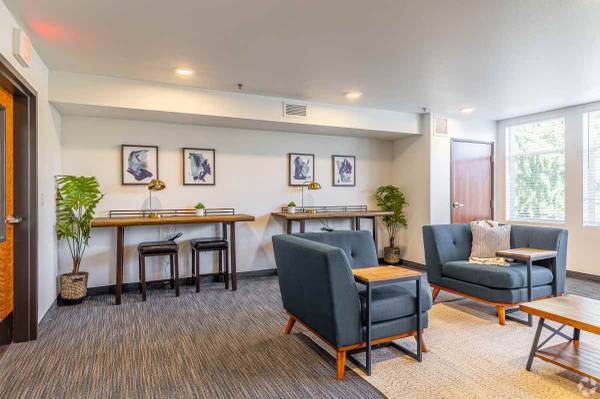 $1,892 / 2br - 856ft2 - Don't Wait! Apply Today! Affordable 2 BR apartment close to campus! (Vancouver - Legacy Salmon Creek Hospital)63777362722563123