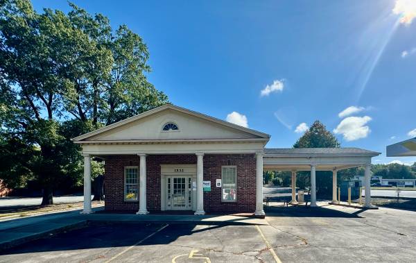$2,500 / 2800ft2 - Commercail Building for Lease (Asheboro)64027276649473120