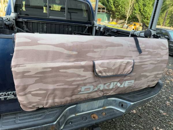 Dakine Tailgate Protector 1