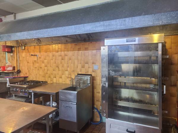 Se Renta cocina comercial 1