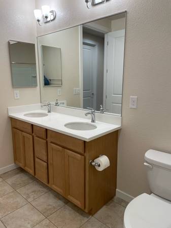 $800 / 1br - Room $800 (Rancho Cordova)64043669846659122