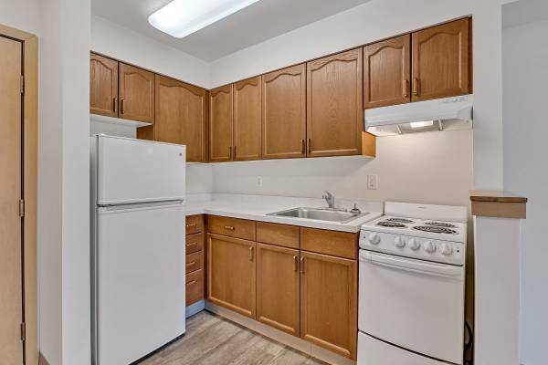 $1,767 / 1br - 600ft2 - Wheelchair Access, View, Handrails (13510 SE 272nd St, Kent, WA)63814735987585120