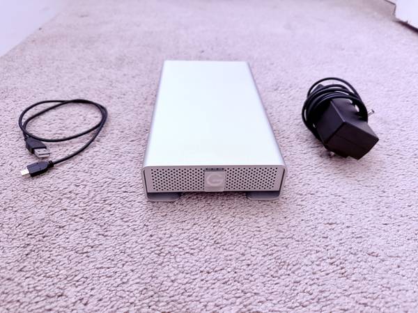 LaCie / G-Technology GD4 2000 2TB External Hard Drive 1