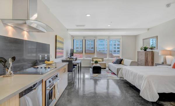 $1,350 / 543ft2 - Fitness Center, Secured Bike Room, Storage Units, Air Conditioning (The Pearl District)63672547836673123
