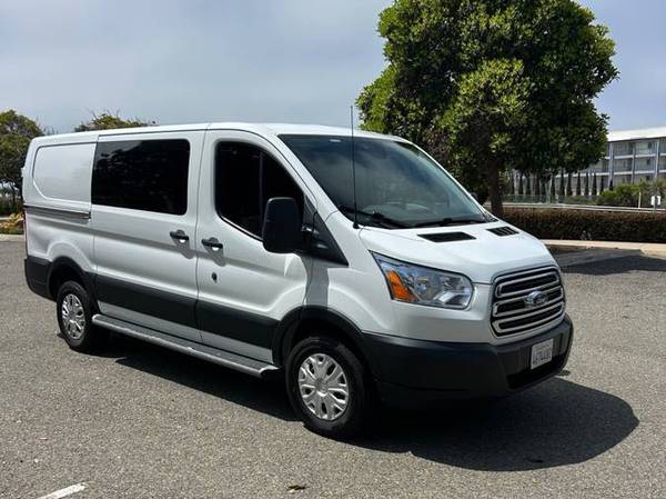 2019 Ford Transit 250 - Photo 3