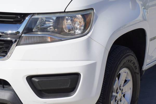 2019 Chevrolet Colorado 2WD - Photo 2