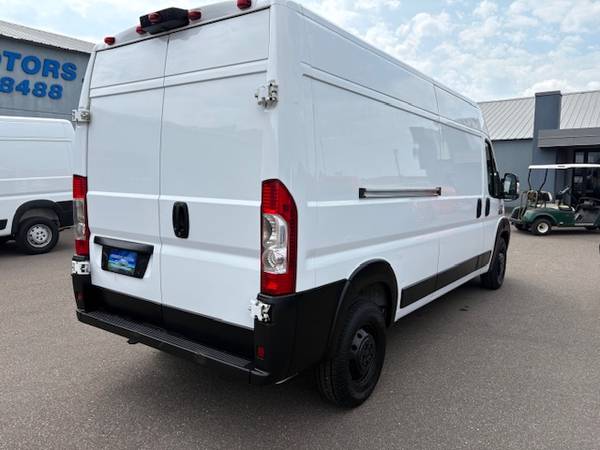 2019 Ram Pro Master techo alto extendido - $23,900 (rogers)63502753573633121