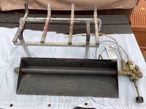 Fireplace or fire pit gas insert 1