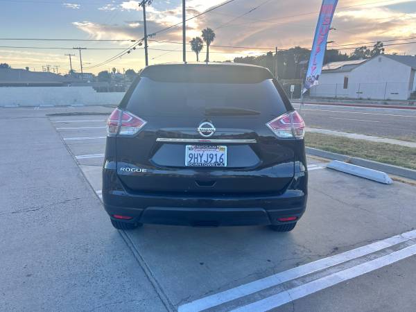 2016 Nissan Rogue - $9.495 (San Diego)63440406231041124