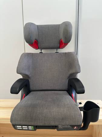 Clek Oobr High Back Booster Seat - Gray, Great Condition 1