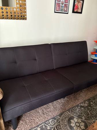 Futon 1