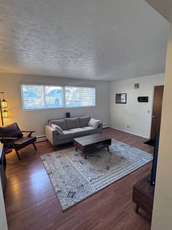 $1,475 / 2br - 980ft2 - Apartamento de 2 habitaciones cerca de Community Medical/Southgate (Midtown)63657010737281122