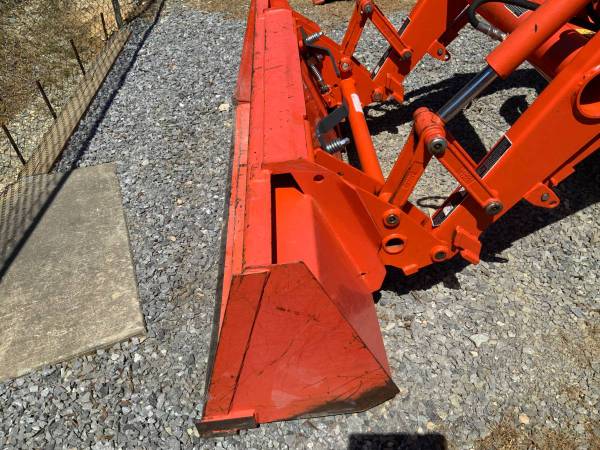 Kubota MX5400 - 4x4 w/ Loader - $29,900 (Vincent)63470456527235121