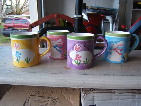 Vintage Lillian Vernon Rabbit Easter Bunny Coffee Mugs Cups - Set of 4 1