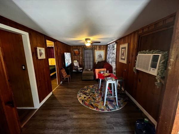 $1,500 / 1br - 0720ft2 - Cabaña en alquiler. (Grant-Vakaria)63846409686787121