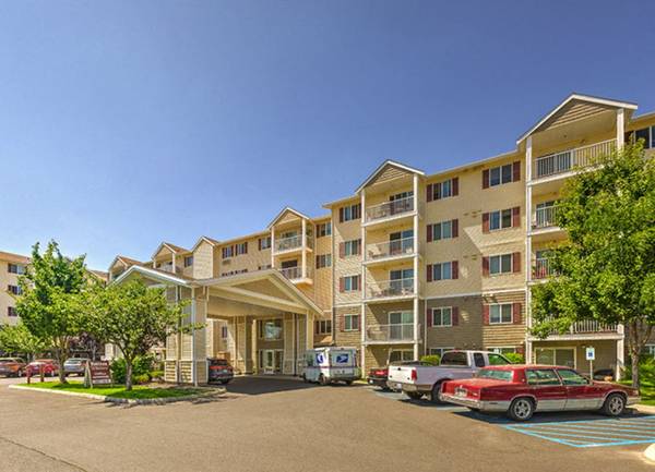 $1,305 / 2br - Recycling, "Heated" indoor pool and spa, Microwave (43 E Weile Ave, Spokane, WA)63969876633346120