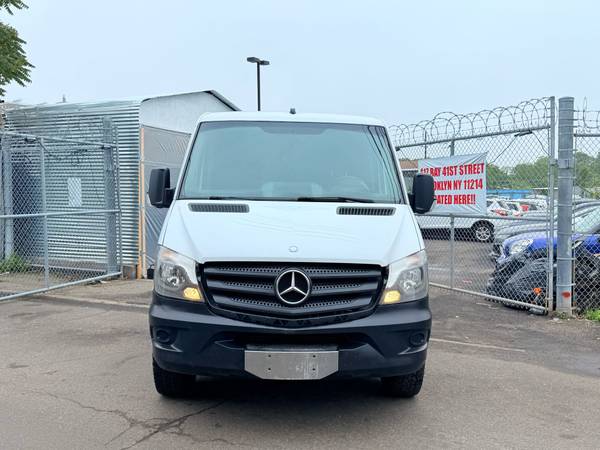 2014 Mercedes-Benz Sprinter BlueTec Diesel 2500 1 Owner Clean CarFax - $14,500 (Brooklyn)63614924783747122